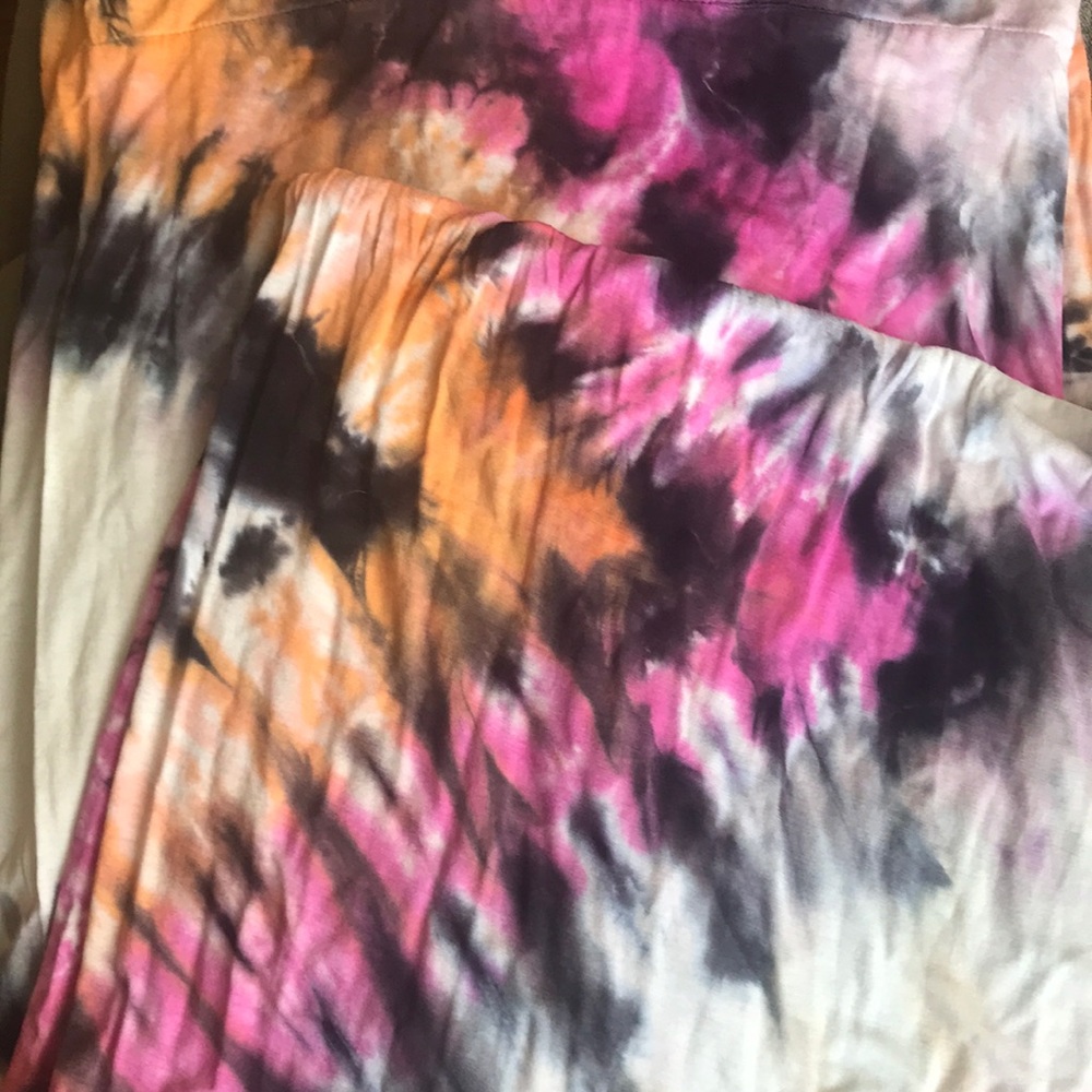 Brightly Twisted infinity scarf - Picture 6 of 6